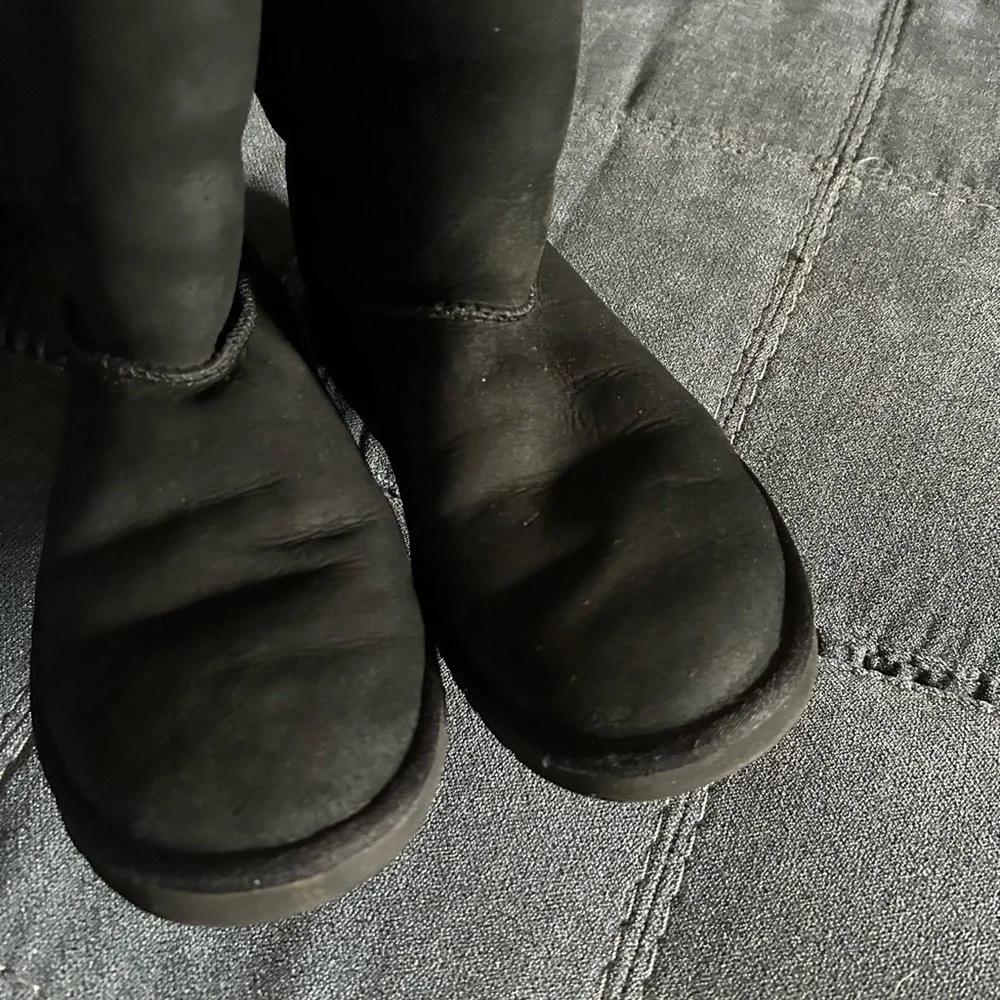 UGG Classic Black Boots - Picture 8 of 9